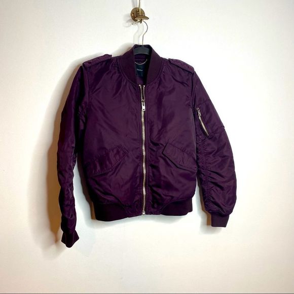 Aritzia Talula Plum Whitby Quilted Bomber Jacket - Picture 3 of 14